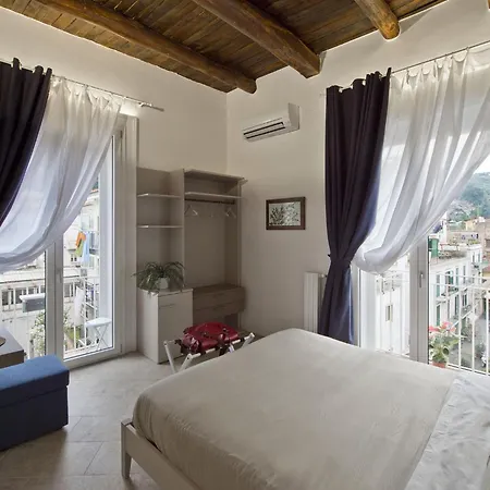 Bed & Breakfast La Viuzza